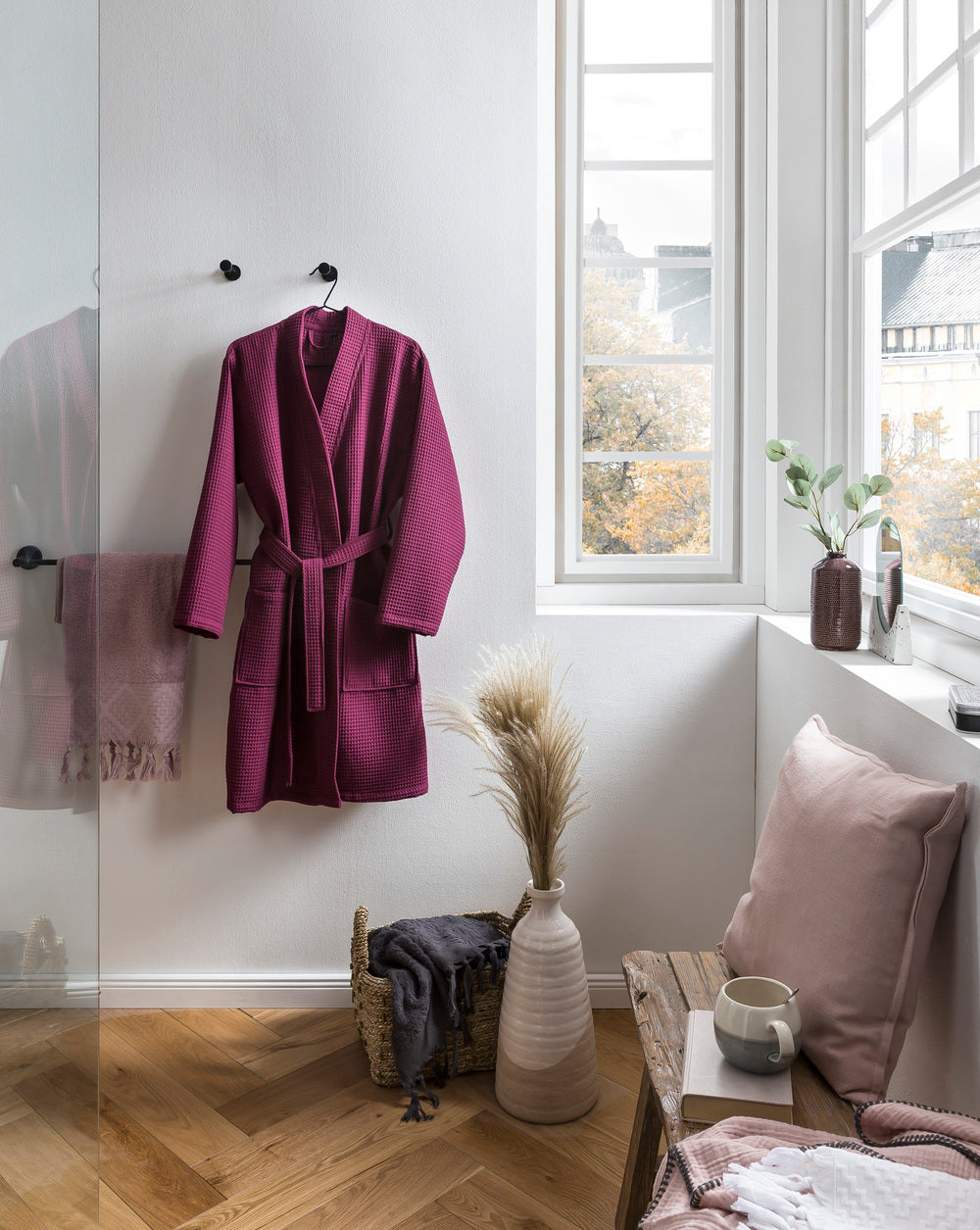 Eleganz und Komfort für Dich: Entdecke den MYSENSE Bademantel