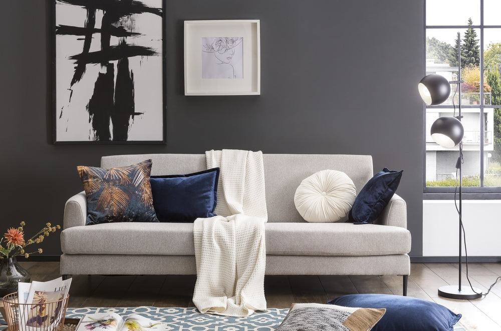 Weihnachtliche Wärme: Mit Heimtextilien das Wohnzimmer zum Fest verwandeln